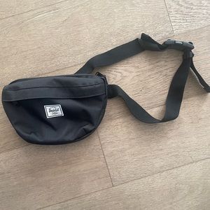 Brand New Hershel Fanny Pack